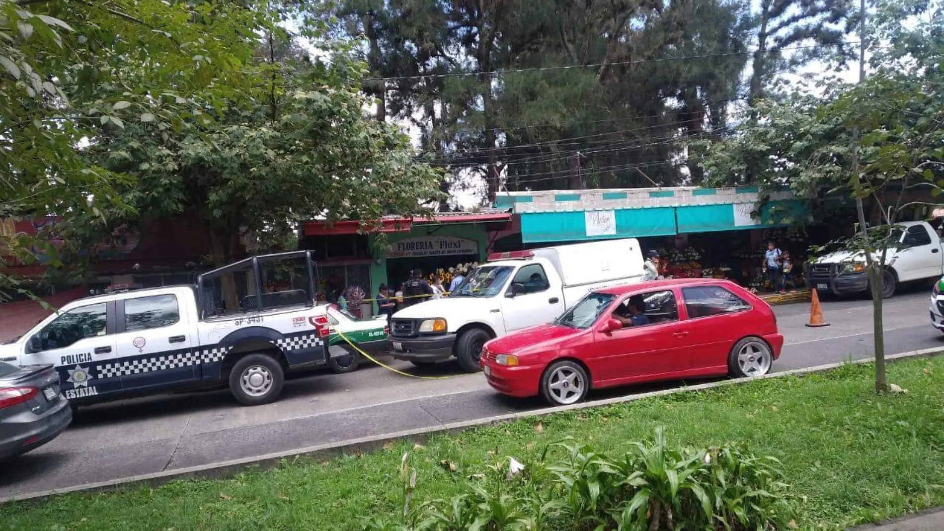 Muerre a bordo de un taxi en la Avenida Xalapa 